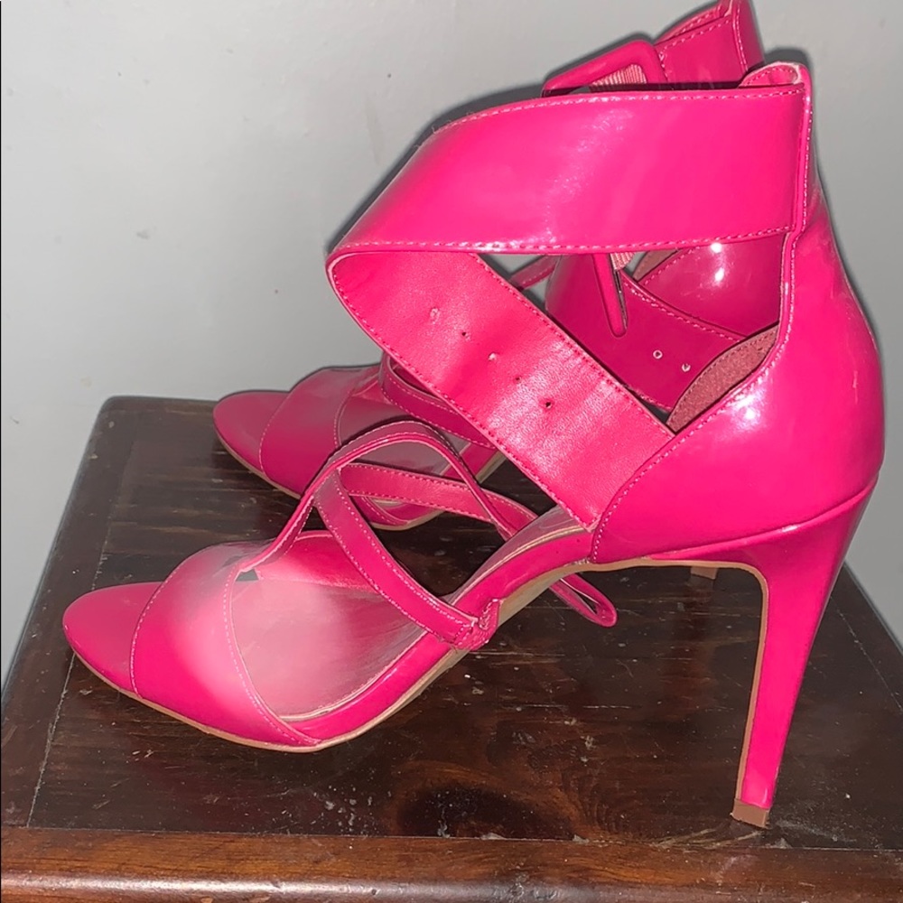 Jessica Simpson heels